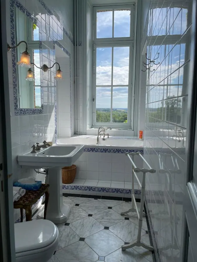 Château de Bostz Besson 0*,  França